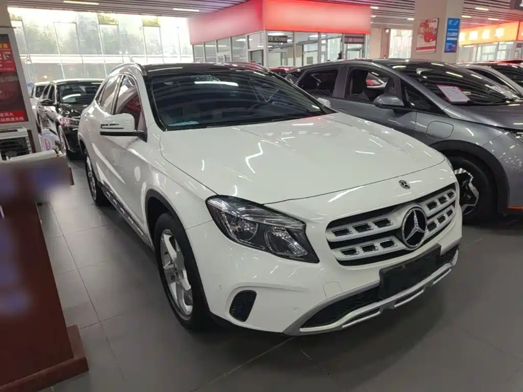 Mercedes-Benz GLA — миниатюра 4