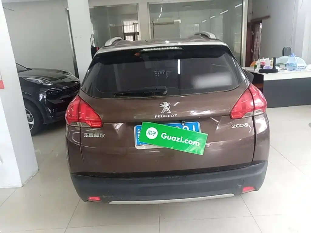 Peugeot 2008 — миниатюра 6