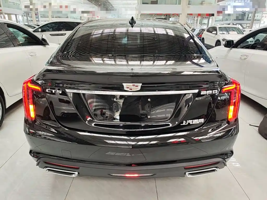 Cadillac CT5 — миниатюра 6