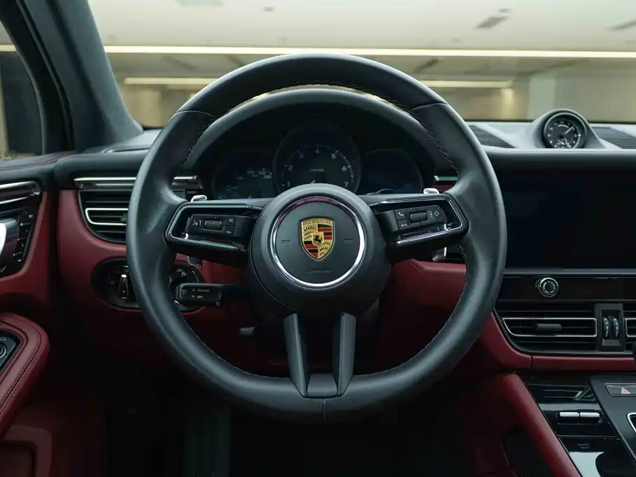 Porsche Macan — миниатюра 17