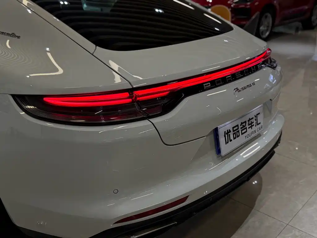 Porsche Panamera — миниатюра 8