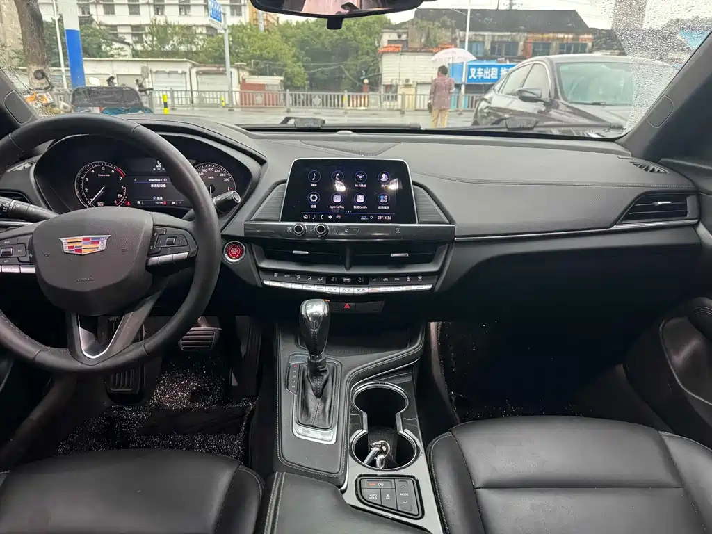 Cadillac CT4 — миниатюра 8