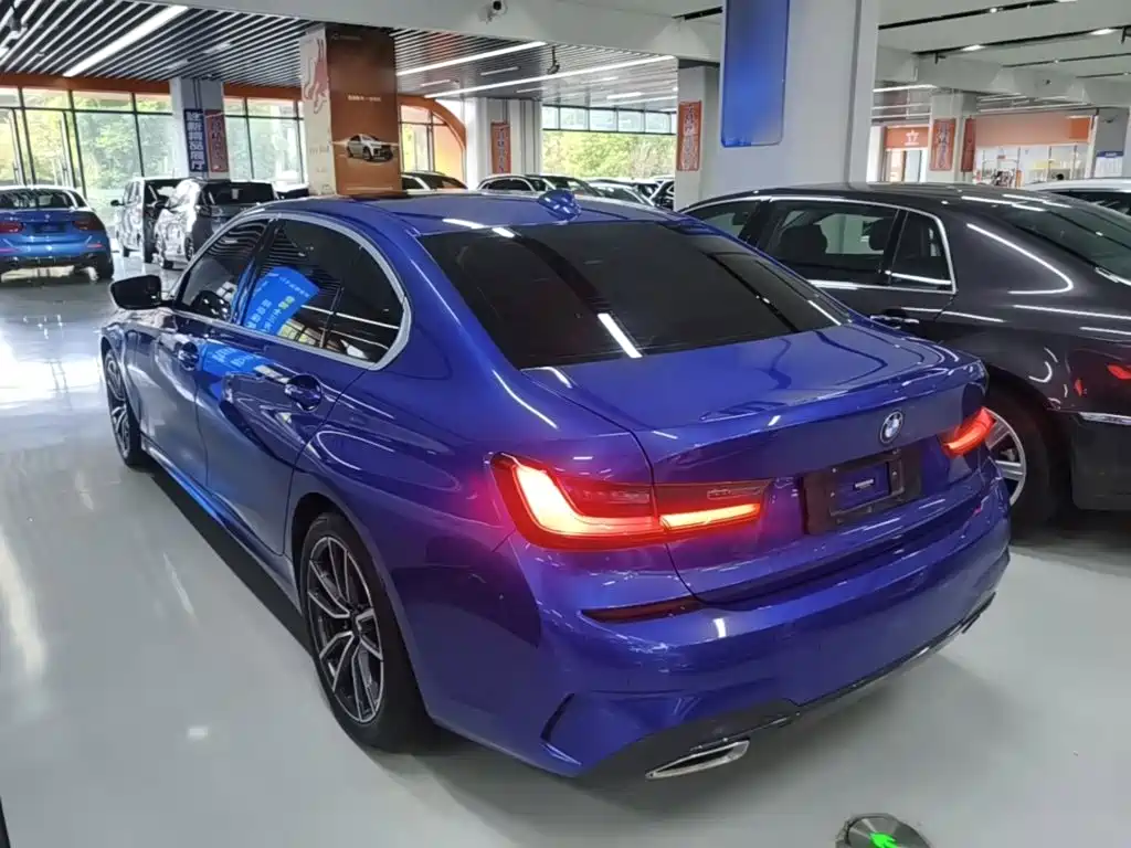 BMW 3 Series — миниатюра 5