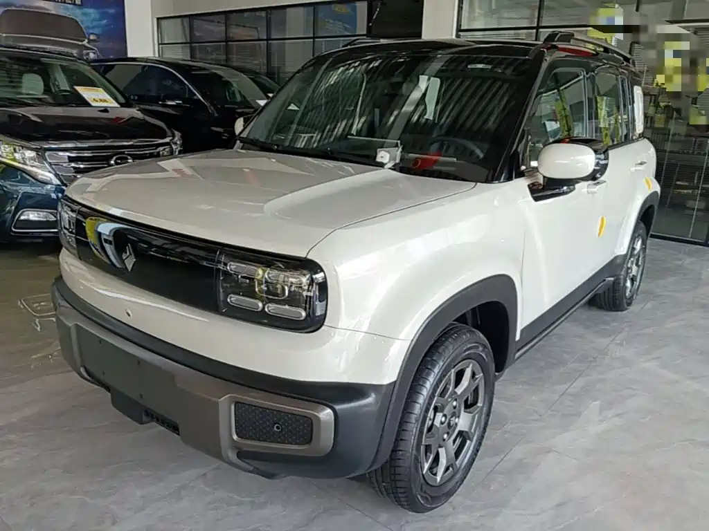 Baojun Yueye Plus — миниатюра 2