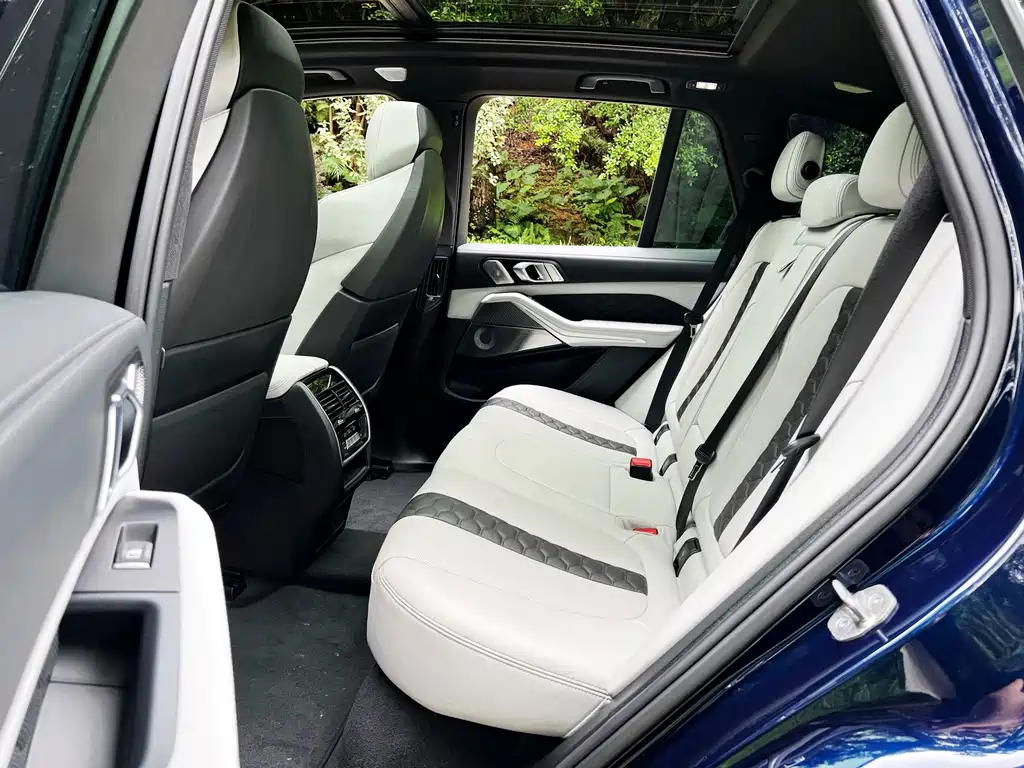 BMW X5 M — миниатюра 10