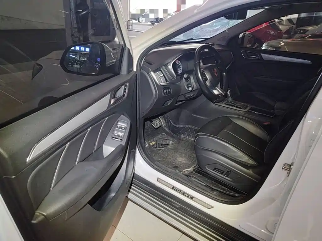 Roewe RX5 — миниатюра 16