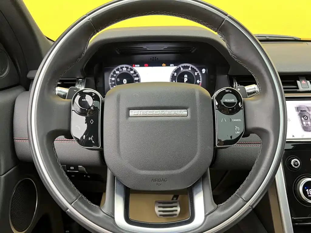Land Rover Discovery Sport — миниатюра 15