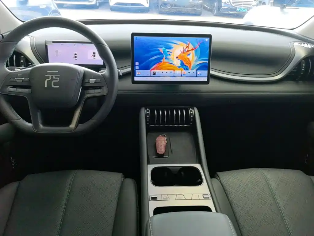 BYD Yuan Plus — миниатюра 10
