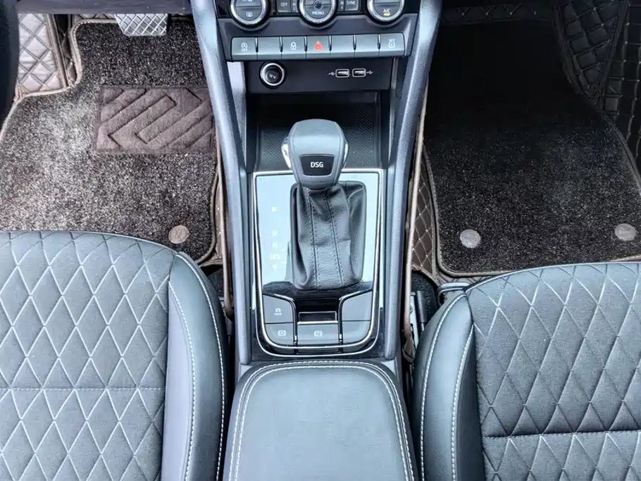 Skoda Karoq — миниатюра 16