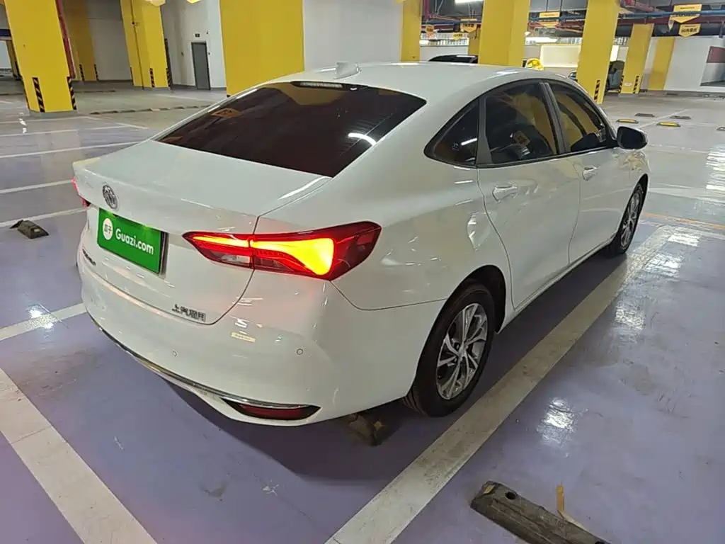 Buick Verano — миниатюра 7