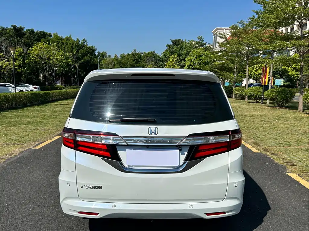 Honda Odyssey — миниатюра 8