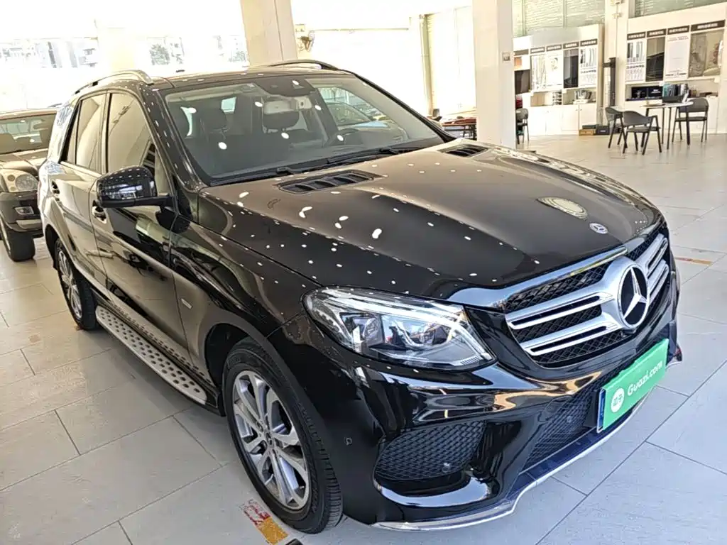 Mercedes-Benz GLE (Import) — миниатюра 4