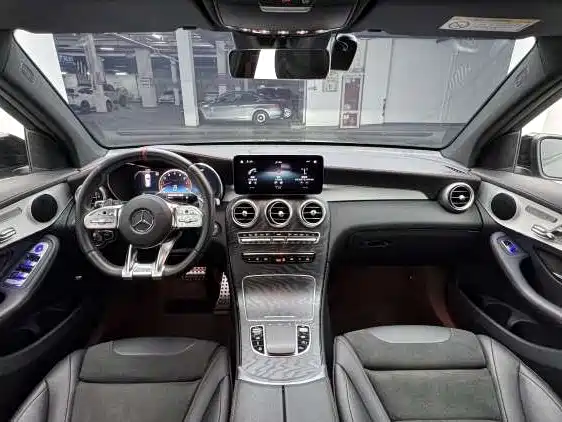 Mercedes-Benz GLC AMG — миниатюра 5
