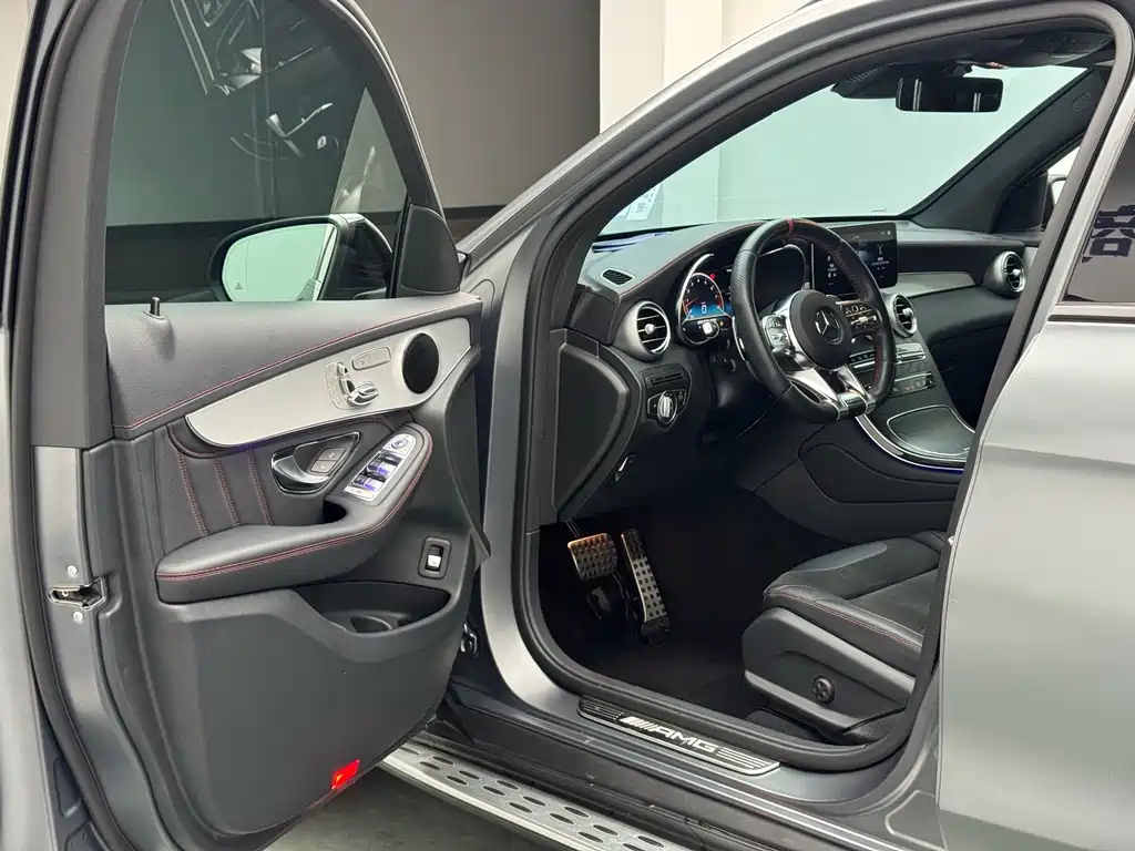 Mercedes-Benz GLC AMG — миниатюра 10