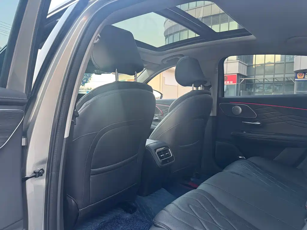 Chery Arrizo 8 PRO — миниатюра 13