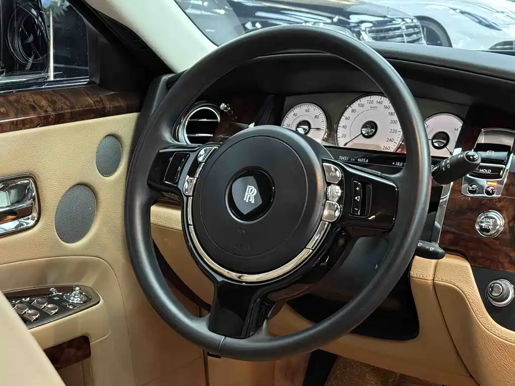 Rolls-Royce Ghost 2010 6.6T Standard