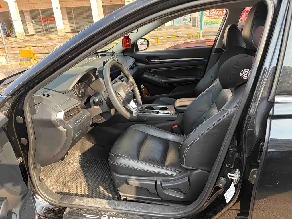 Nissan Teana — миниатюра 6