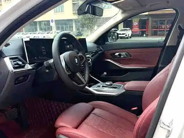 BMW 3 Series — миниатюра 4