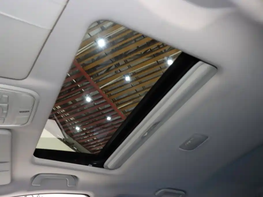 Haval M6 — миниатюра 15