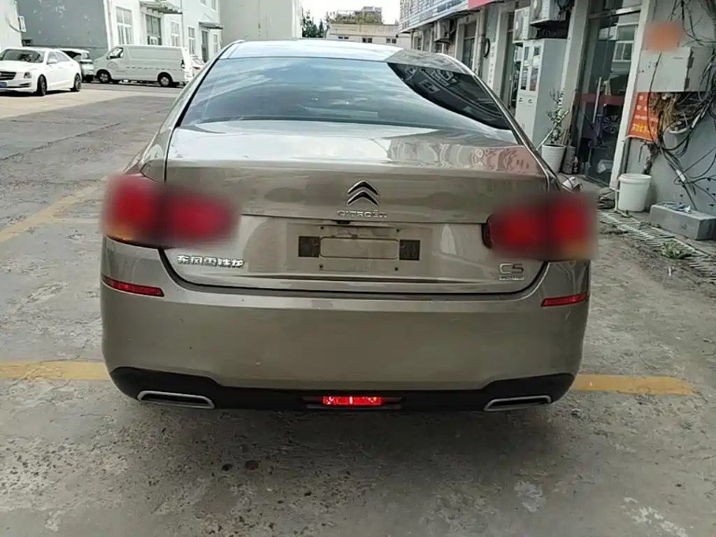 Citroen C5 — миниатюра 6