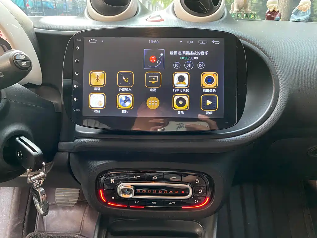 smart Smart Fortwo — миниатюра 9