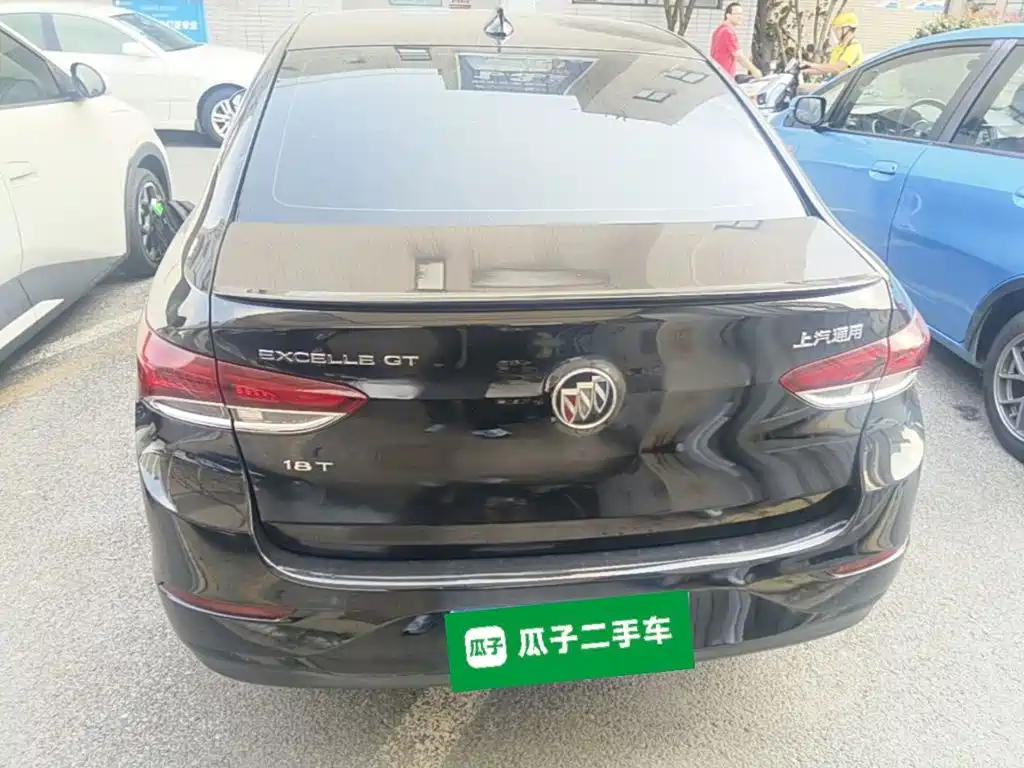 Buick Excelle — миниатюра 6
