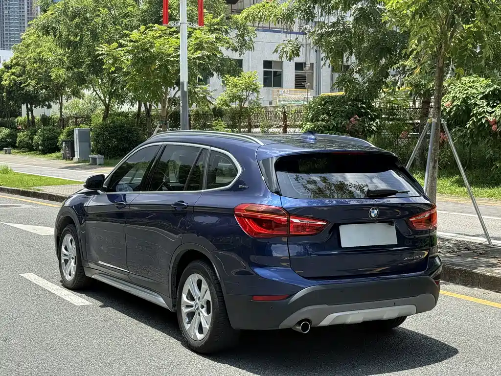 BMW X1 New Energy — миниатюра 5