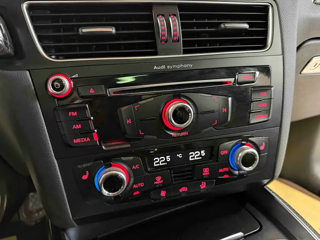 Audi Q5 — миниатюра 10