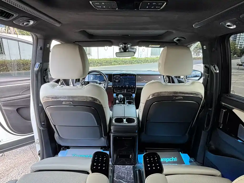 GAC Motor Trumpchi M8 — миниатюра 5