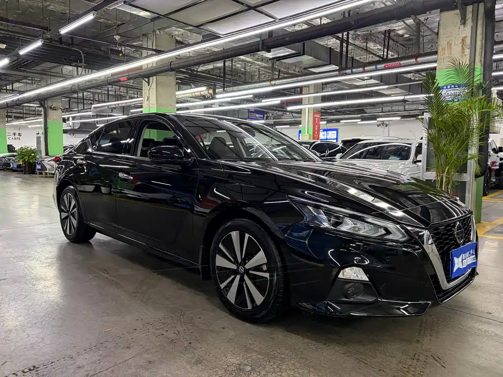 Nissan Teana — миниатюра 3