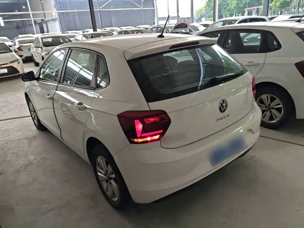 Volkswagen Polo — миниатюра 5
