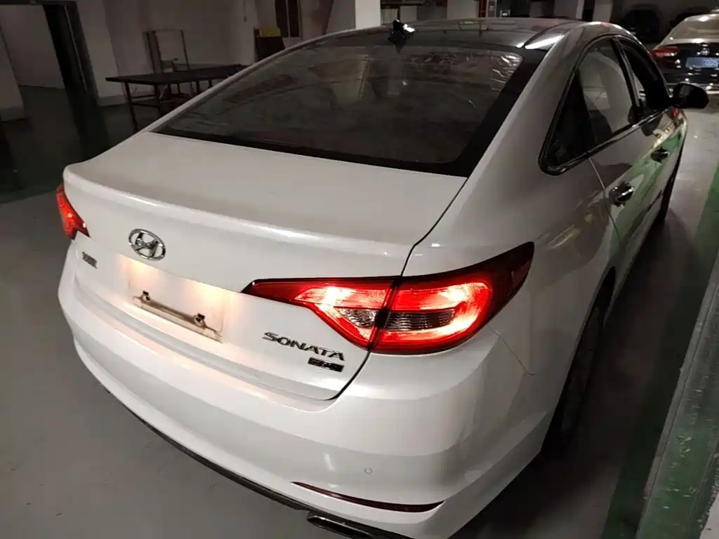 Hyundai Sonata — миниатюра 7