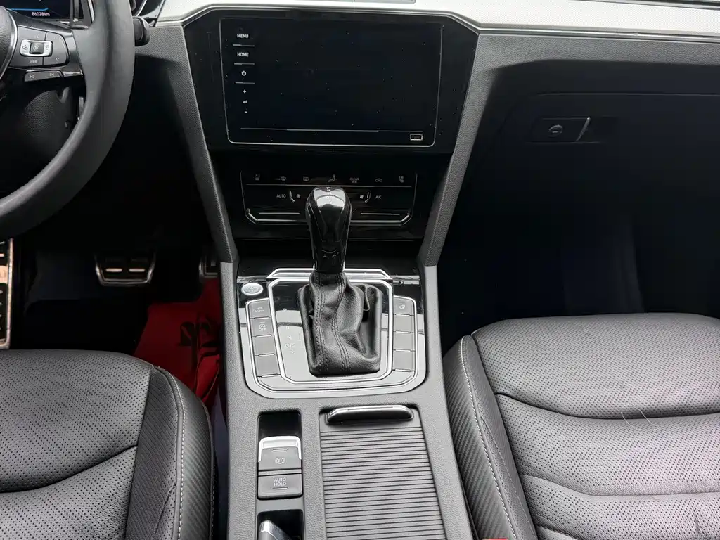 Volkswagen CC — миниатюра 8