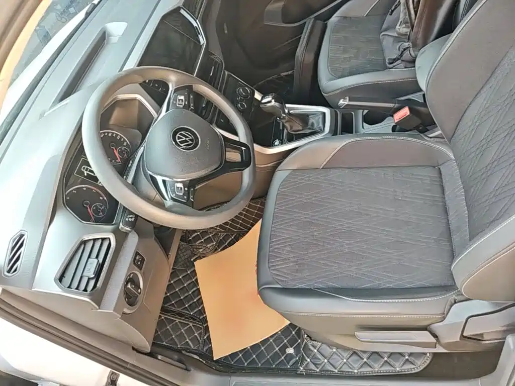 Volkswagen T-Cross — миниатюра 16