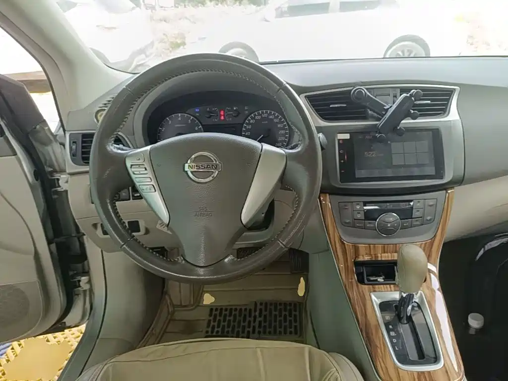 Nissan Sylphy — миниатюра 10