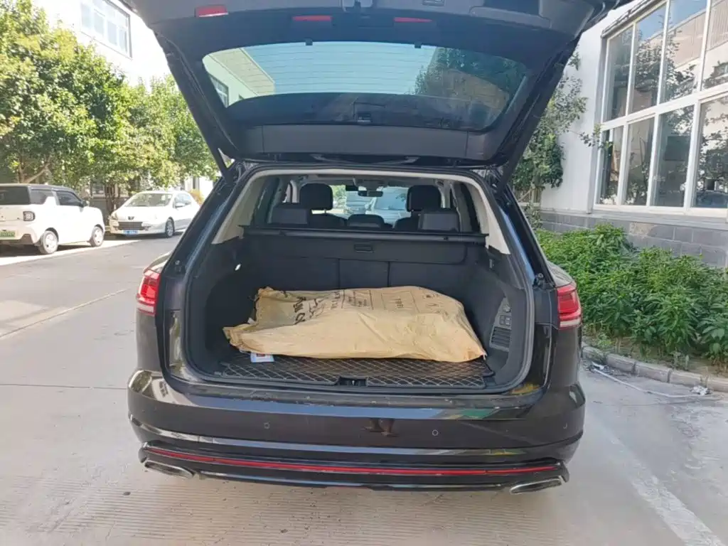 Volkswagen Touareg — миниатюра 19