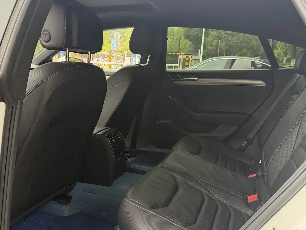 Volkswagen CC — миниатюра 6