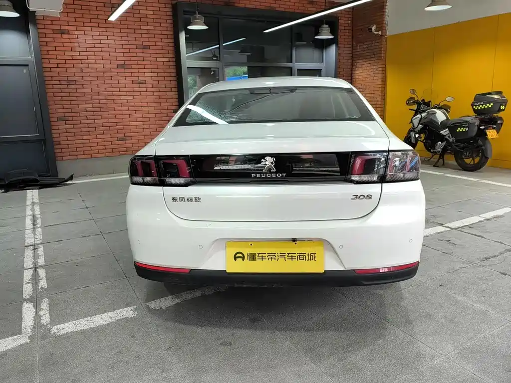 Peugeot 308 — миниатюра 8