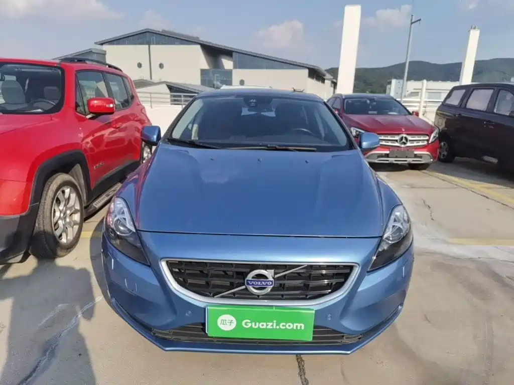 Volvo V40 — миниатюра 3