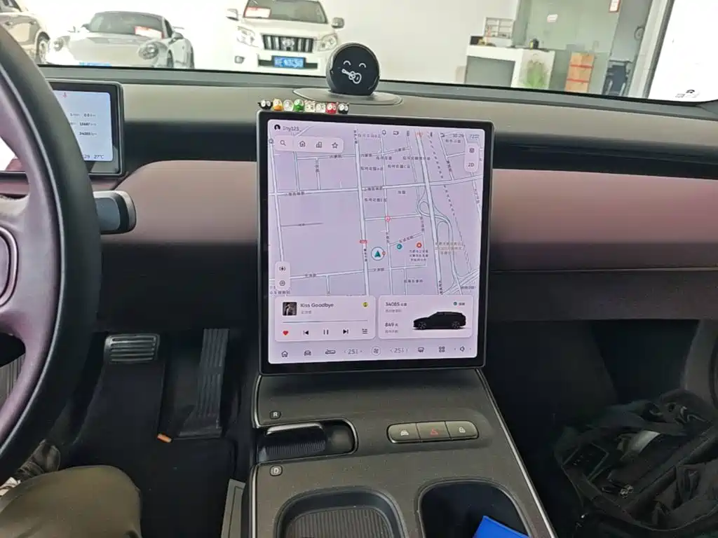 NIO ET5T — миниатюра 13