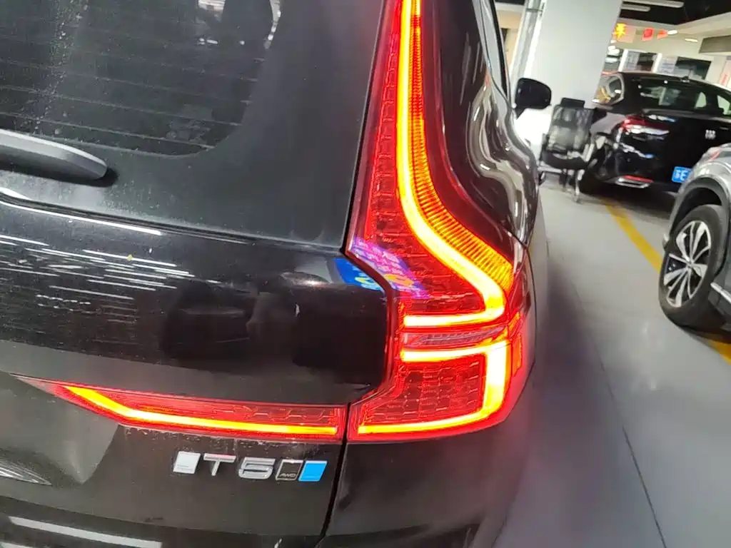 Volvo XC60 — миниатюра 8