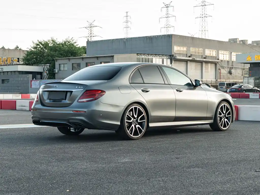 Mercedes-Benz E-Class AMG AMG E 43 4MATIC Special Edition, фото 10