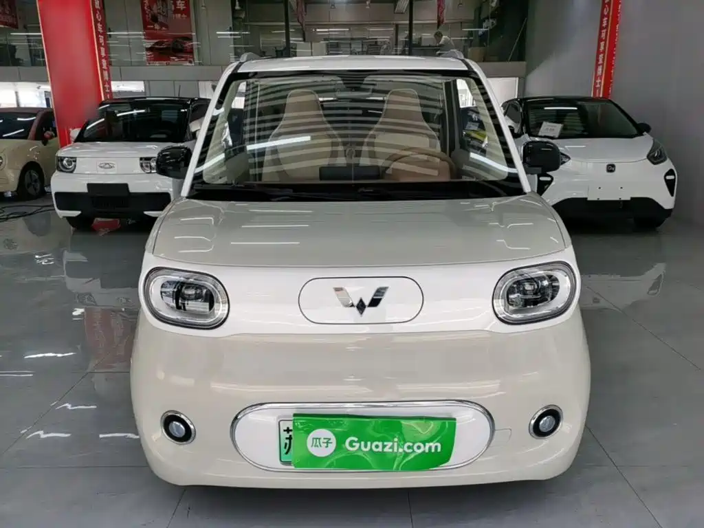 Wuling MINIEV — миниатюра 3