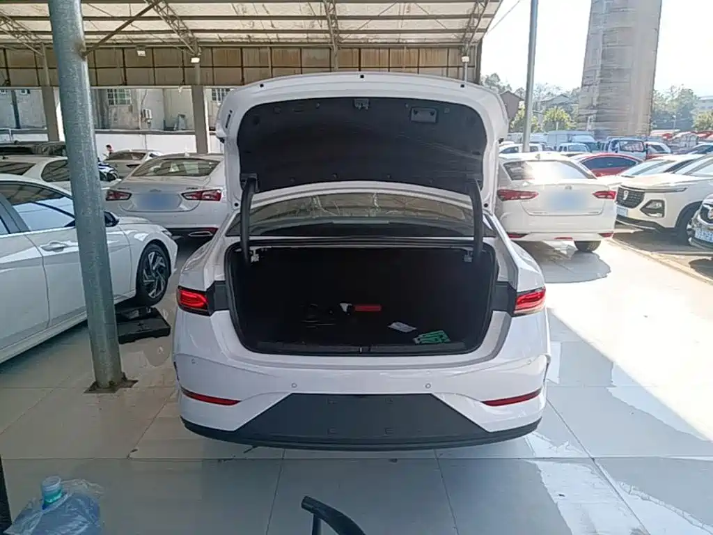 BYD Qin PLUS — миниатюра 19