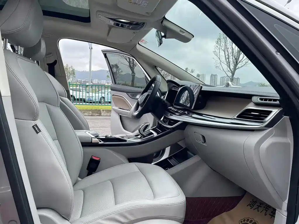 Geely Jia Ji — миниатюра 9