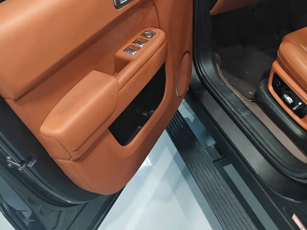 Li Auto Li L9 — миниатюра 4