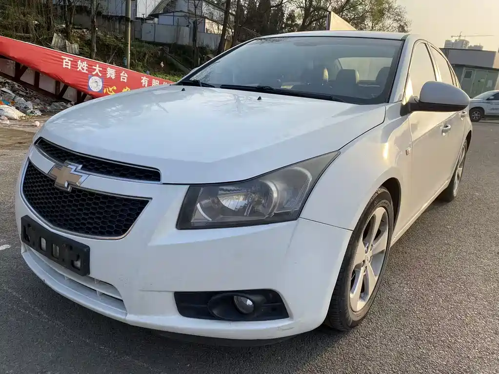 Chevrolet Cruze 2013 1.8L SX AT