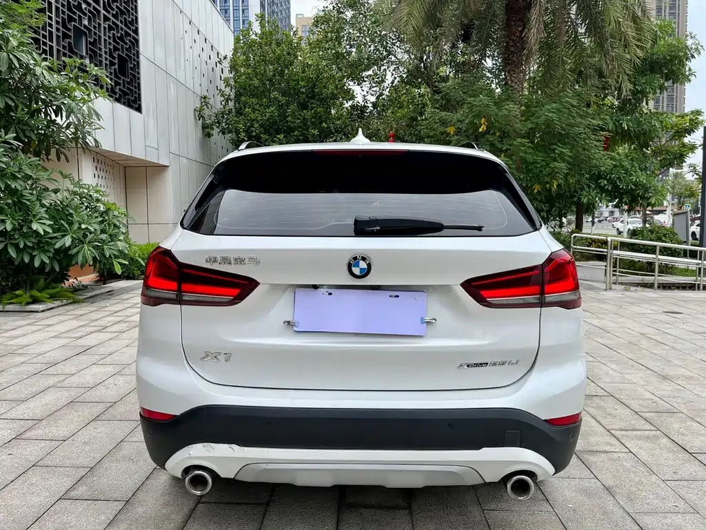 BMW X1 — миниатюра 9