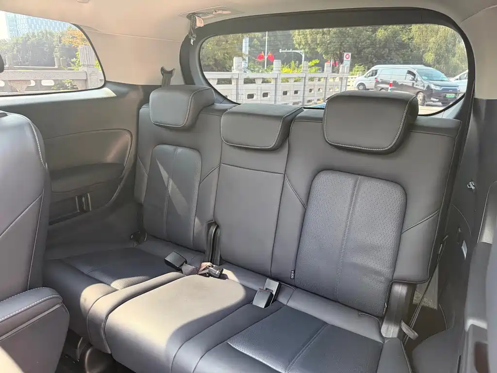 GAC Motor Trumpchi M8 — миниатюра 10