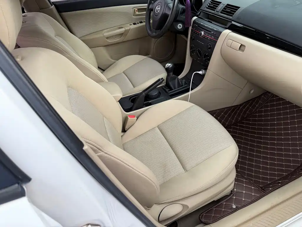 Mazda 3 — миниатюра 11